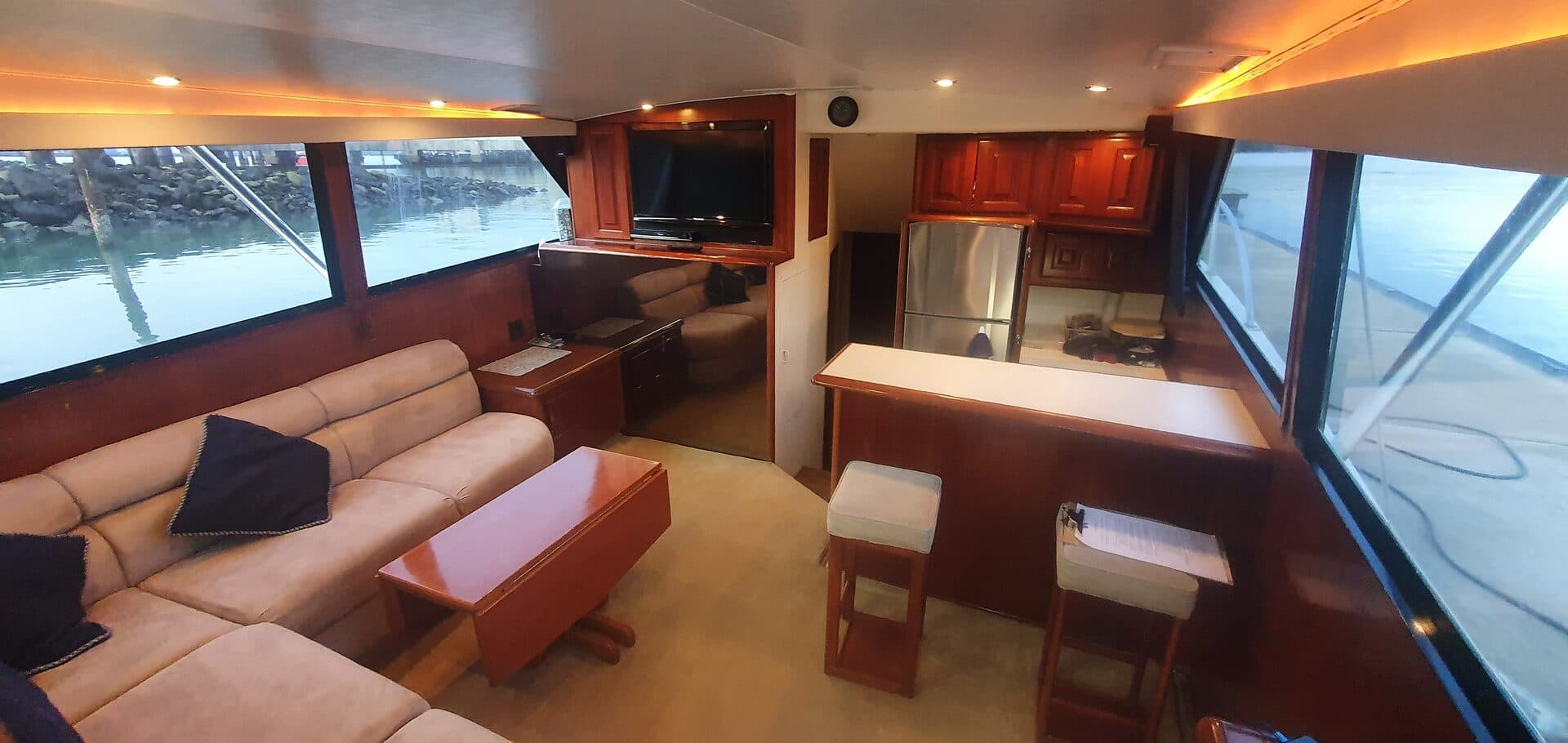 Viking 46' 10