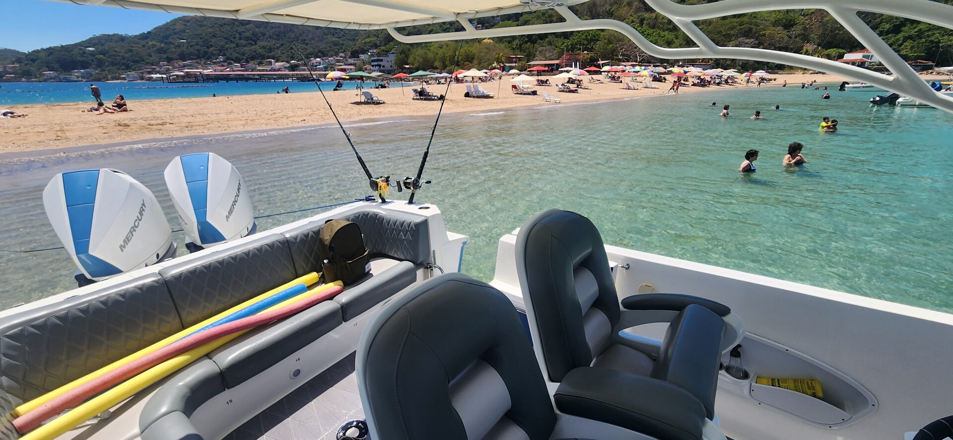 Playa de Taboga desde el bote