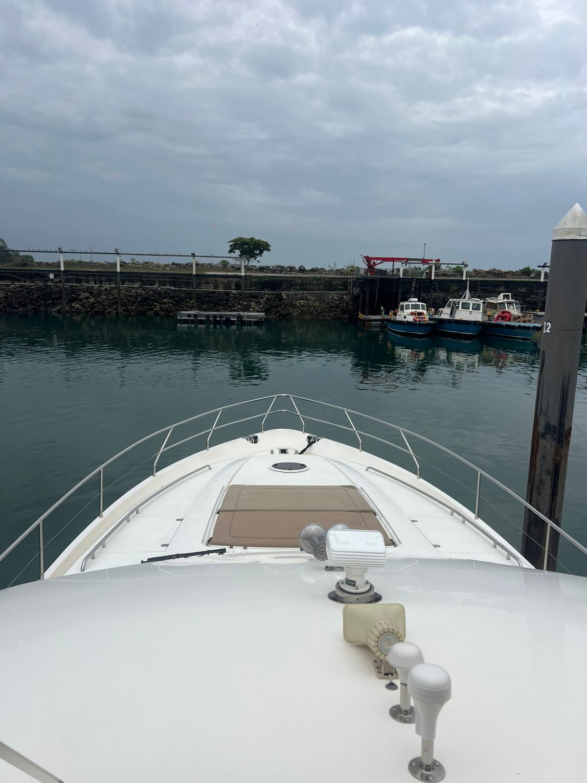 Princess 75' 4