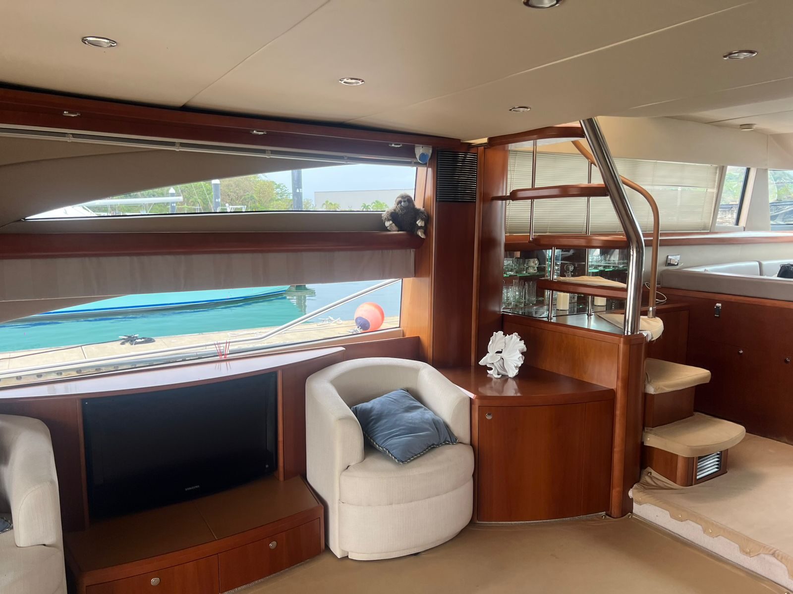 Princess 75' 7