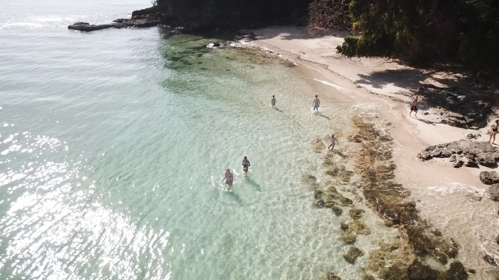 Panama Gem Charters | Private Yacht Tours | Best Beaches in Panama | Mejores Playas | Las Perlas
