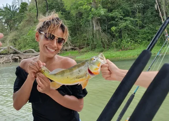 Pesca en Lago Gatún - Panama Gem Charters - Gatun Lake Fishing Tour