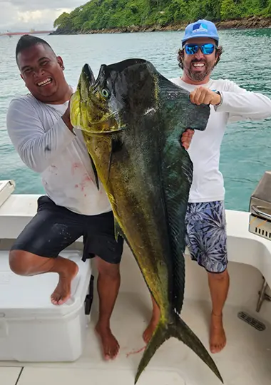 Fishing in Panama - Pesca en Panama